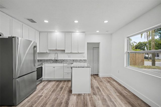 1423 18TH STREET W, Bradenton, FL 34205