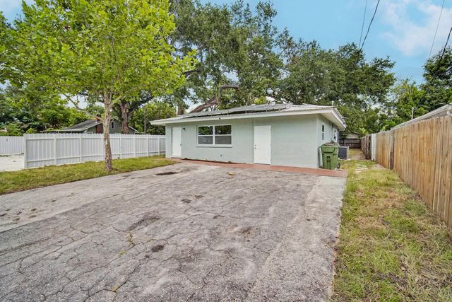 1423 18TH STREET W, Bradenton, FL 34205