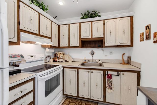190 Piedmont D, Delray Beach, FL 33484