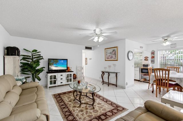 190 Piedmont D, Delray Beach, FL 33484
