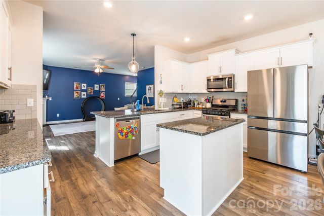 16113 Aryshire Green Court, Charlotte, NC 28273