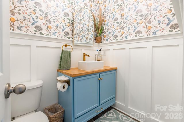 16113 Aryshire Green Court, Charlotte, NC 28273