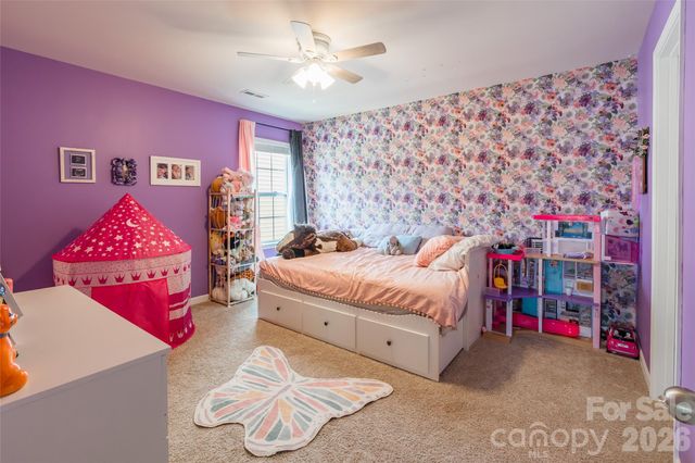 16113 Aryshire Green Court, Charlotte, NC 28273