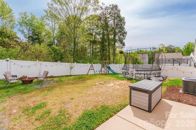 16113 Aryshire Green Court, Charlotte, NC 28273