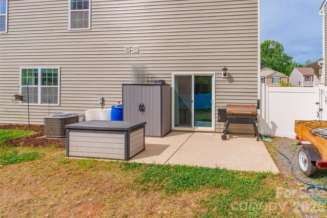 16113 Aryshire Green Court, Charlotte, NC 28273