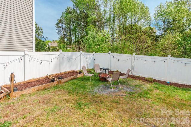 16113 Aryshire Green Court, Charlotte, NC 28273