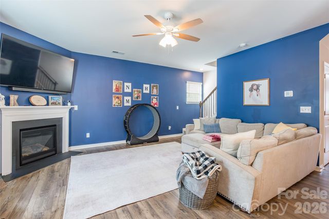 16113 Aryshire Green Court, Charlotte, NC 28273