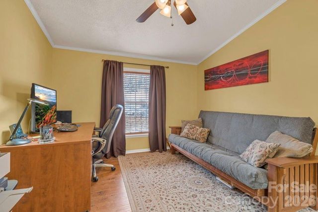 401 Lynn Gap Road, Spruce Pine, NC 28777