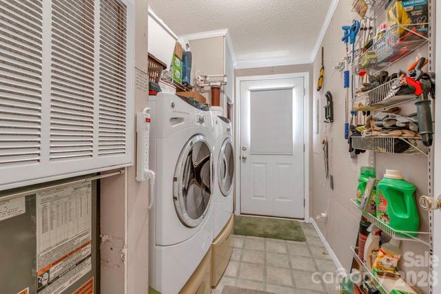 401 Lynn Gap Road, Spruce Pine, NC 28777