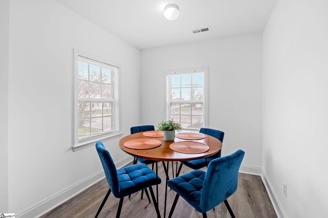 900 Green Avenue, Greenville, SC 29605