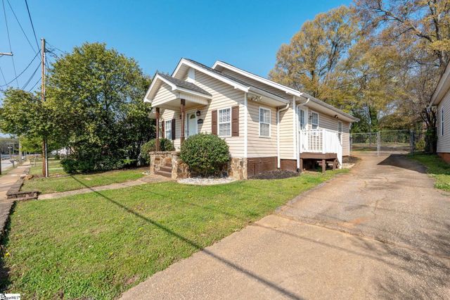 900 Green Avenue, Greenville, SC 29605
