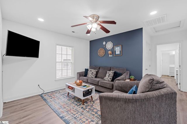 900 Green Avenue, Greenville, SC 29605