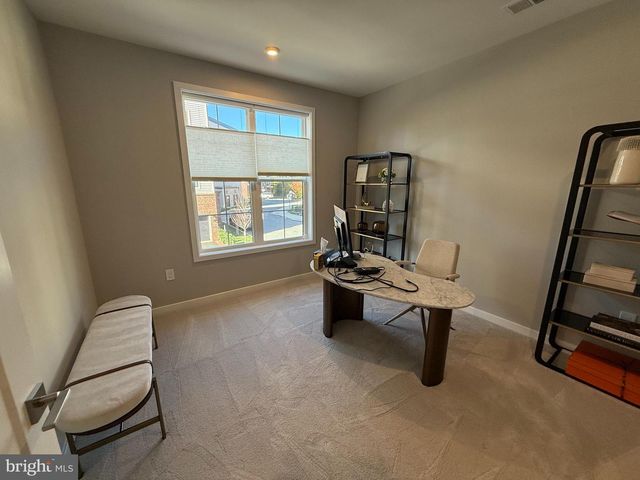 7567 SAWYER FARM WAY, Mclean, VA 22102