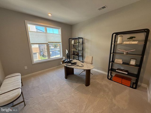7567 SAWYER FARM WAY, Mclean, VA 22102