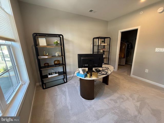 7567 SAWYER FARM WAY, Mclean, VA 22102