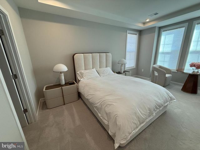 7567 SAWYER FARM WAY, Mclean, VA 22102