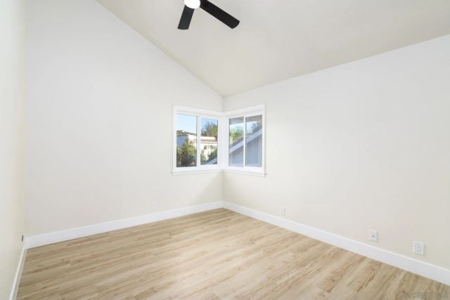 10314 Oak Ranch Ln, Escondido, CA 92026
