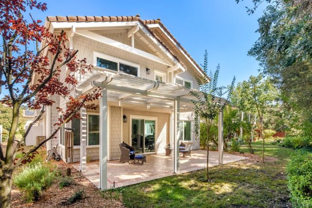 10314 Oak Ranch Ln, Escondido, CA 92026