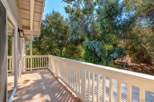 10314 Oak Ranch Ln, Escondido, CA 92026