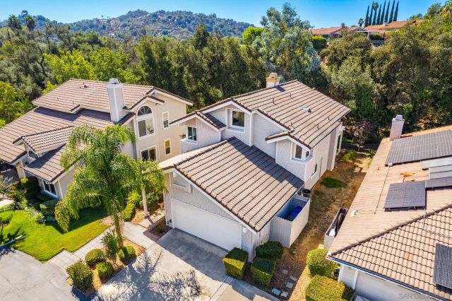 10314 Oak Ranch Ln, Escondido, CA 92026