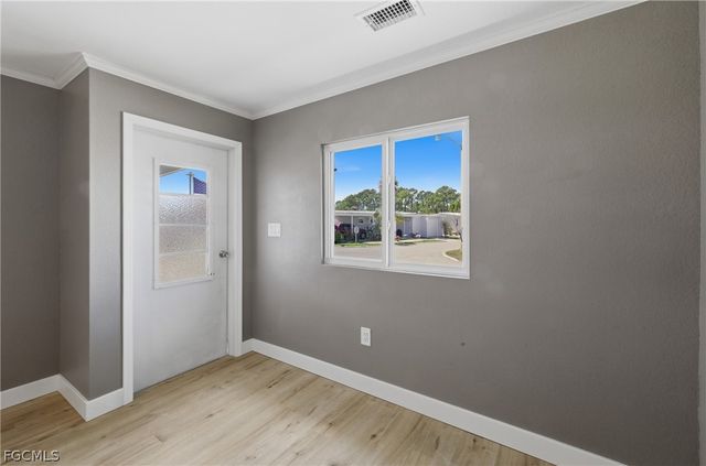 312 Nicklaus BLVD, North Fort Myers, FL 33903