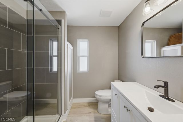 312 Nicklaus BLVD, North Fort Myers, FL 33903