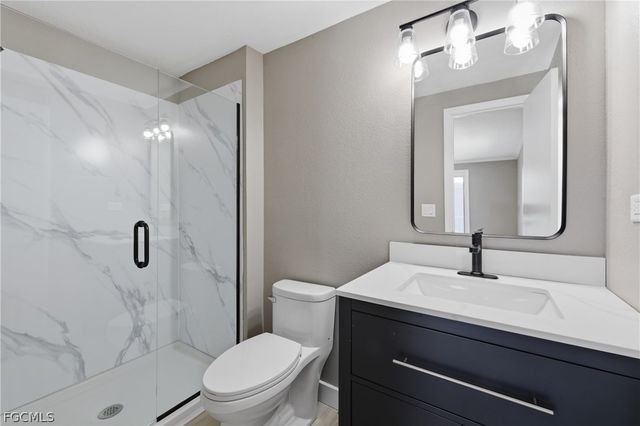 312 Nicklaus BLVD, North Fort Myers, FL 33903