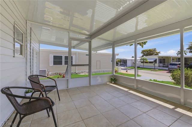 312 Nicklaus BLVD, North Fort Myers, FL 33903