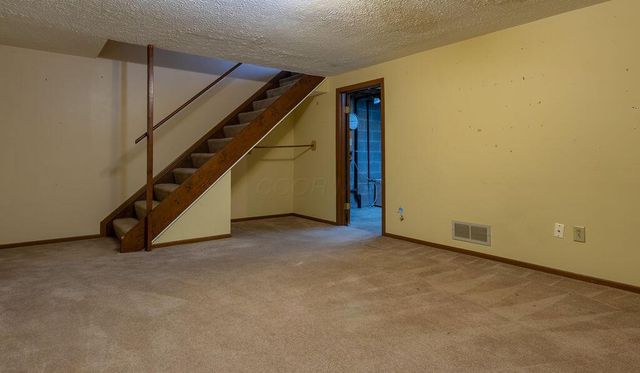 819 Crofton Place, Reynoldsburg, OH 43068