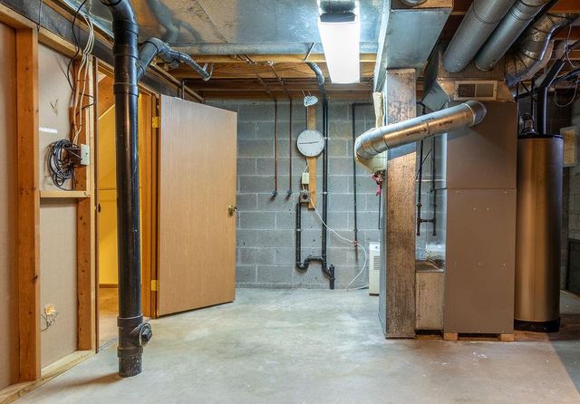 819 Crofton Place, Reynoldsburg, OH 43068