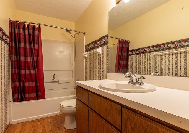 819 Crofton Place, Reynoldsburg, OH 43068