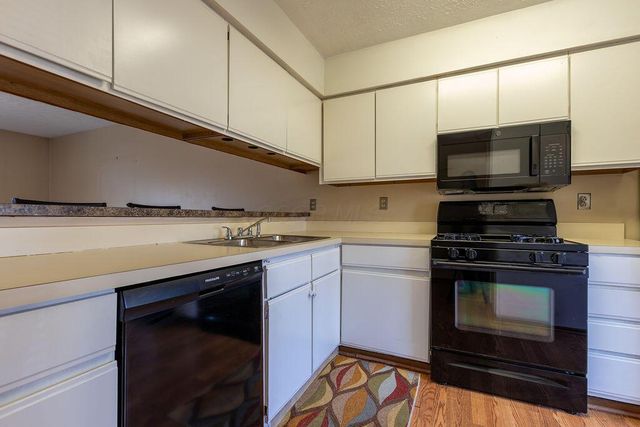 819 Crofton Place, Reynoldsburg, OH 43068