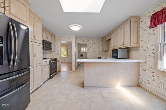 2009 Philcrest Road, Raleigh, NC 27612