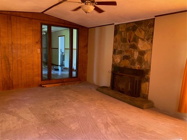 109 Red Tip Drive, Westminster, SC 29693