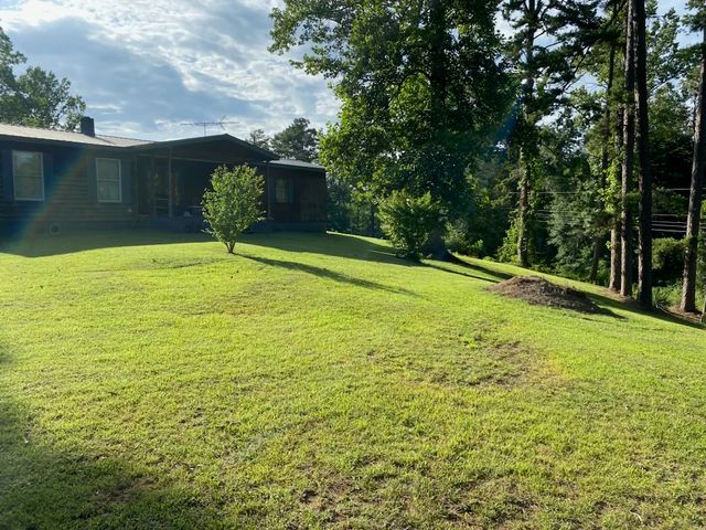 109 Red Tip Drive, Westminster, SC 29693