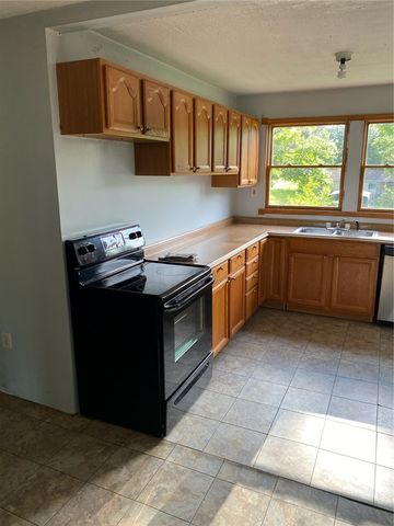 109 Red Tip Drive, Westminster, SC 29693
