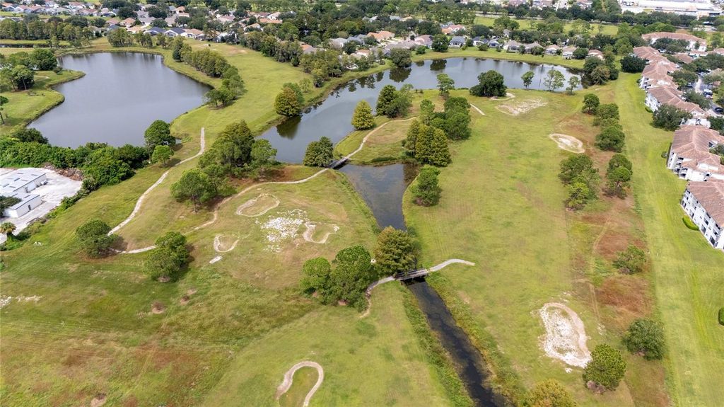Image 14 of property listing at 14013 FAIRWAY ISLAND DRIVE 415, Orlando, FL 32837