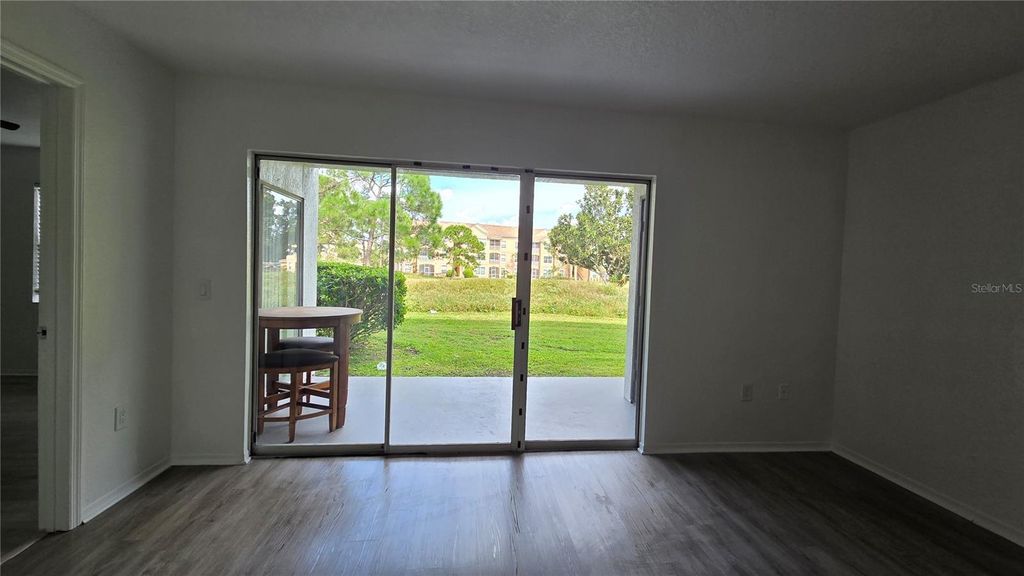 Image 20 of property listing at 14013 FAIRWAY ISLAND DRIVE 415, Orlando, FL 32837