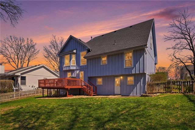 11520 Robinson Street, Overland Park, KS 66210