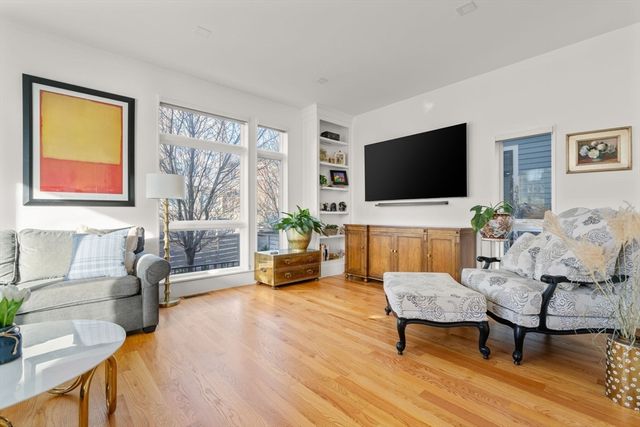 88 Highland Avenue, Cambridge, MA 02139