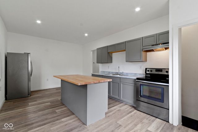 55 N Chester Avenue, Indianapolis, IN 46201