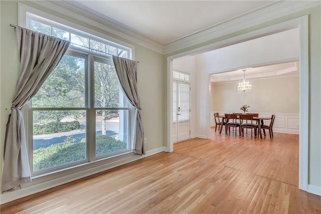 4214 Balmoral Glen Drive, Berkeley Lake, GA 30092