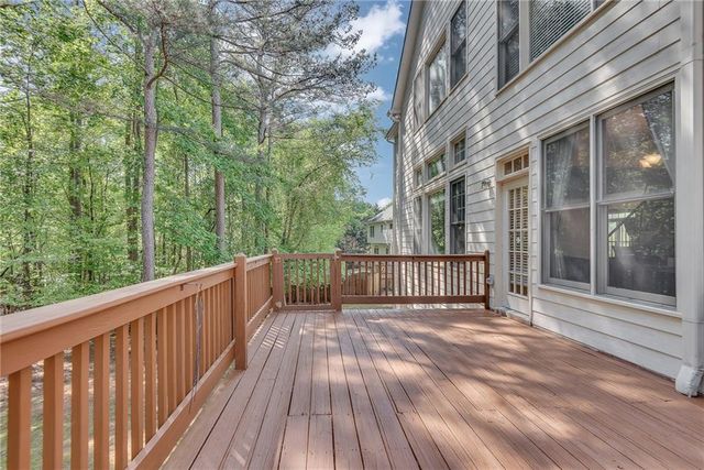 4214 Balmoral Glen Drive, Berkeley Lake, GA 30092