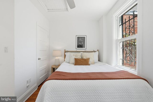 1823 GALES ST NE, Washington, DC 20002