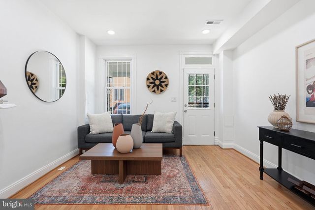 1823 GALES ST NE, Washington, DC 20002