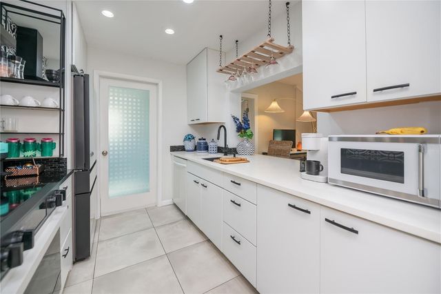 443 BELMONT AVENUE, Venice, FL 34293