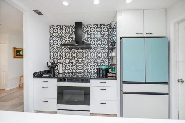 443 BELMONT AVENUE, Venice, FL 34293