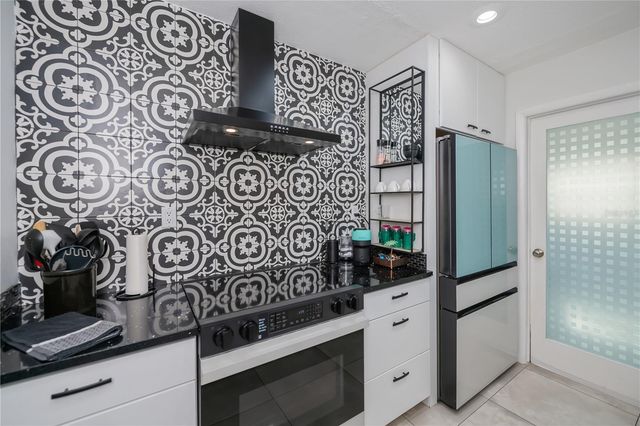 443 BELMONT AVENUE, Venice, FL 34293