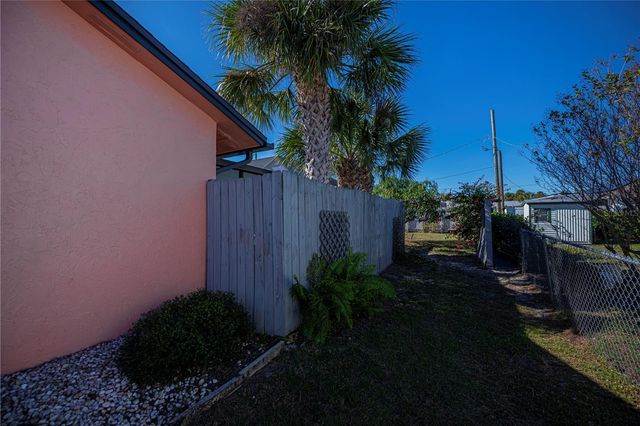 443 BELMONT AVENUE, Venice, FL 34293