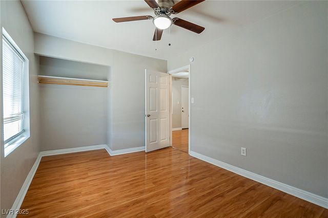 2013 Las Verdes Street, Las Vegas, NV 89102